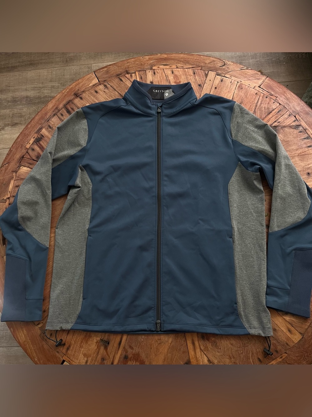GREYSON NWOT Full Zip Jacket Blue Grey Performance Stretch Mens XL 48” pockets